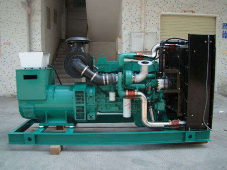 郑州1100kw康明斯柴油发电机组